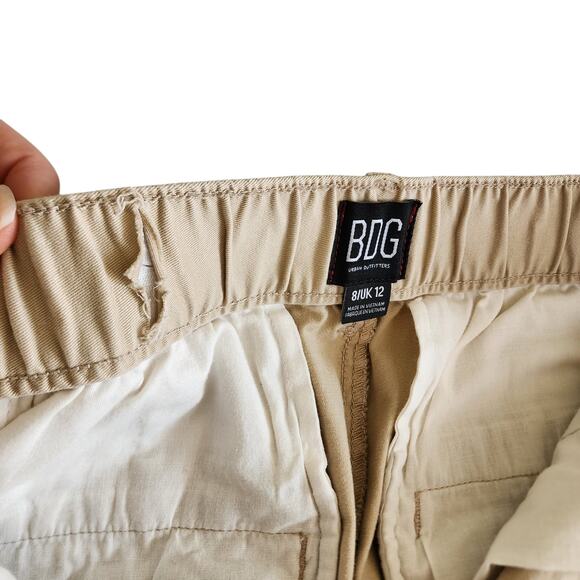 BDG Womens Mia Straight Leg Chino Pant Size 8 Khaki Sand High Rise Front Pleat - Picture 8 of 15